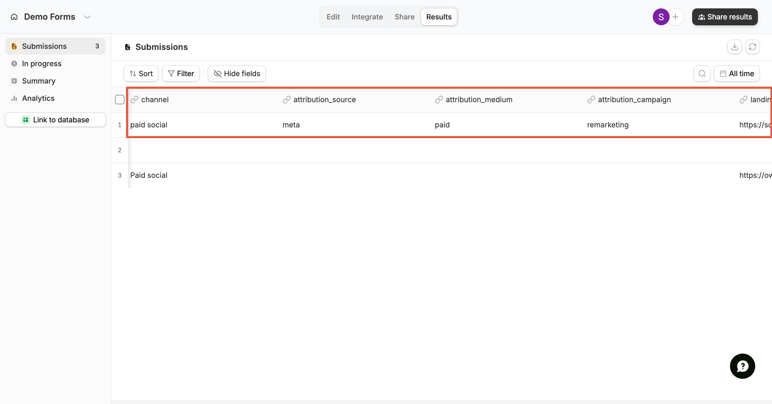 Fillout results page showing attribution URL parameter values on a submission